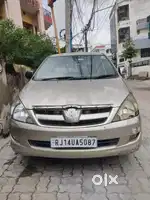 Toyota Innova 2006 Diesel Well Maintained