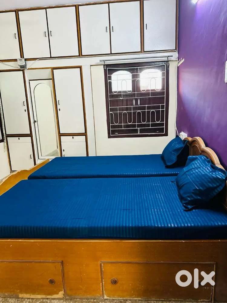 Furnished Premium Affordable PG near inox theatre, Subhanpura