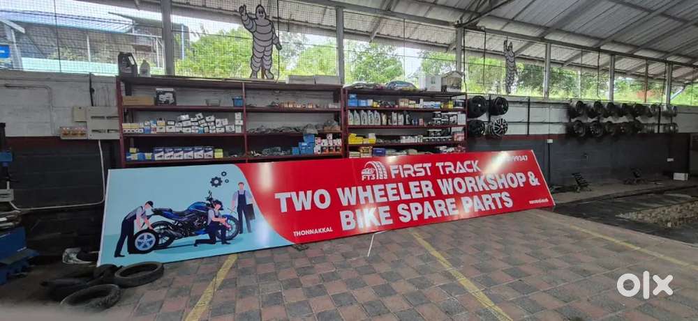 Bike and scooter mechanic