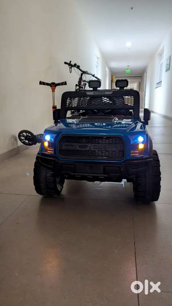 Electric ride on car