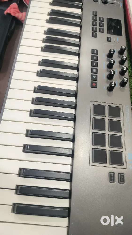 63 keeys Midi keyboard bilkul New candishon