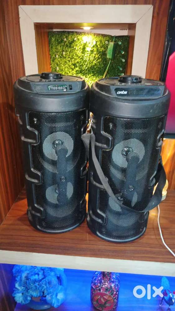 Artis 20w speakers set of 2