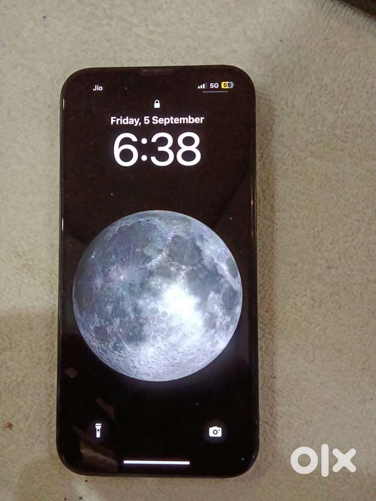 I phone 13. 128 GB
