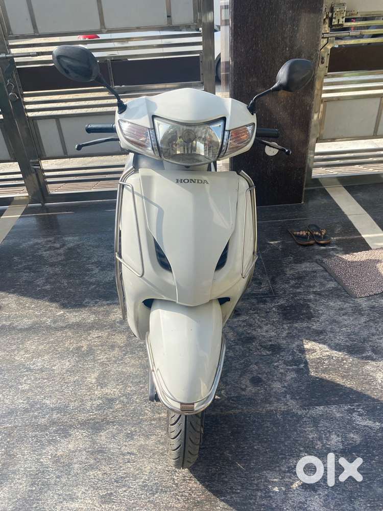 Brand new condition activa 4g 2013 model
