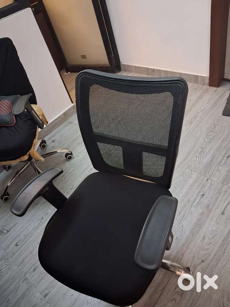 Office chair only 8.5 months old