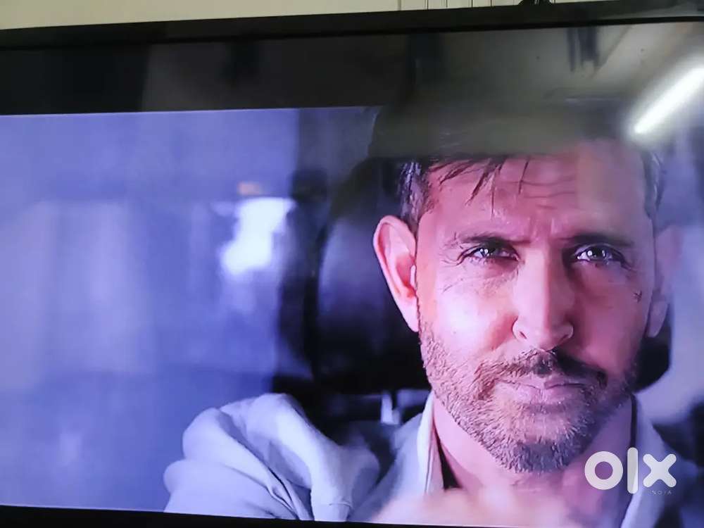 6-7 years old Panasonic 24 inch TV in excellent condition.