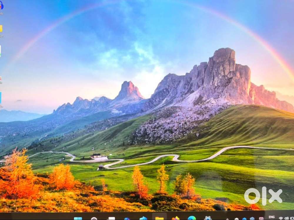 Microsoft New Surface Pro (11th Edition) - Windows 11 Home Copilot