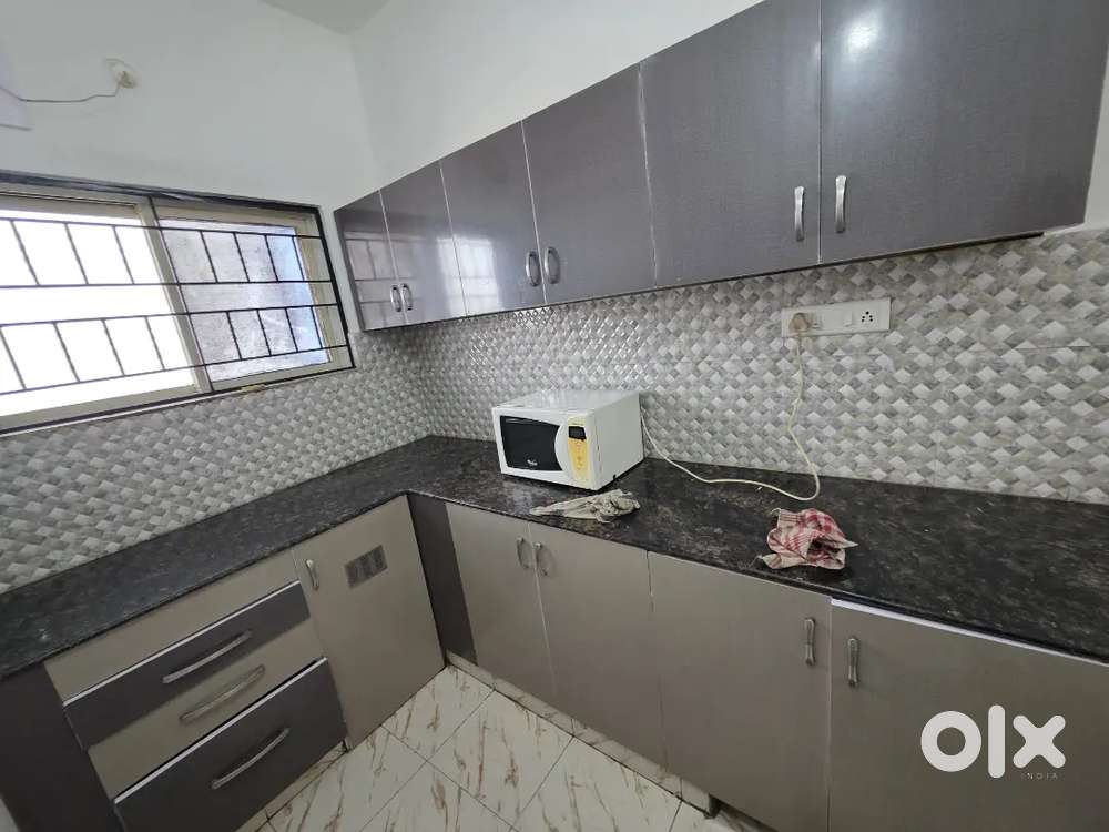 Fully Furnished 1BHK in 3rd floor with open terrace in jp nagar