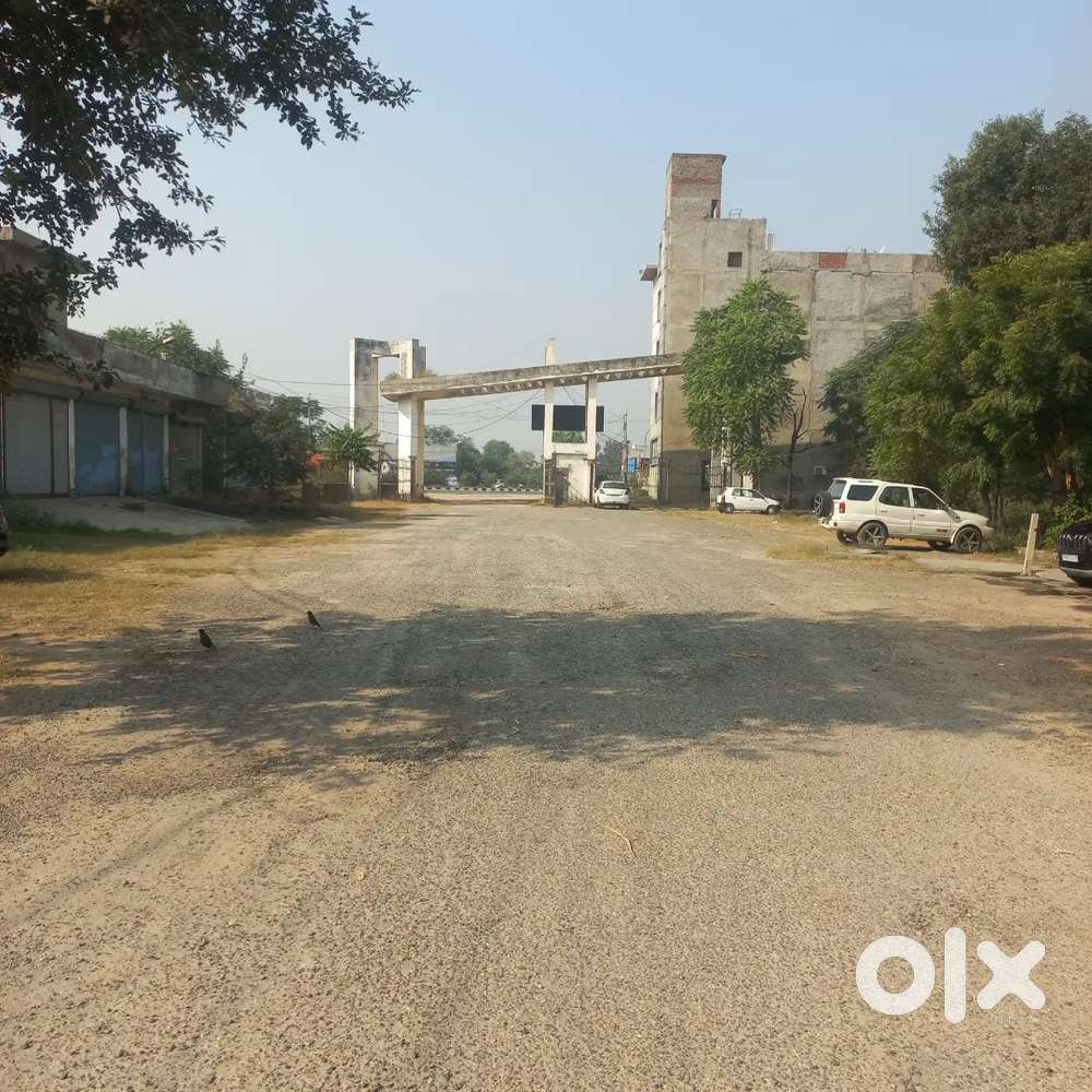 Plot for sale in canton city colony