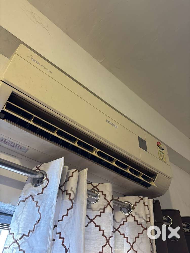 VOLTAS 3 star AC