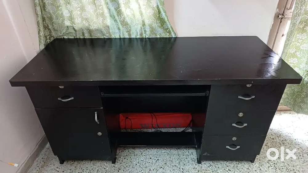 Computer Table for Office, Work from Home,  Study and Shop.