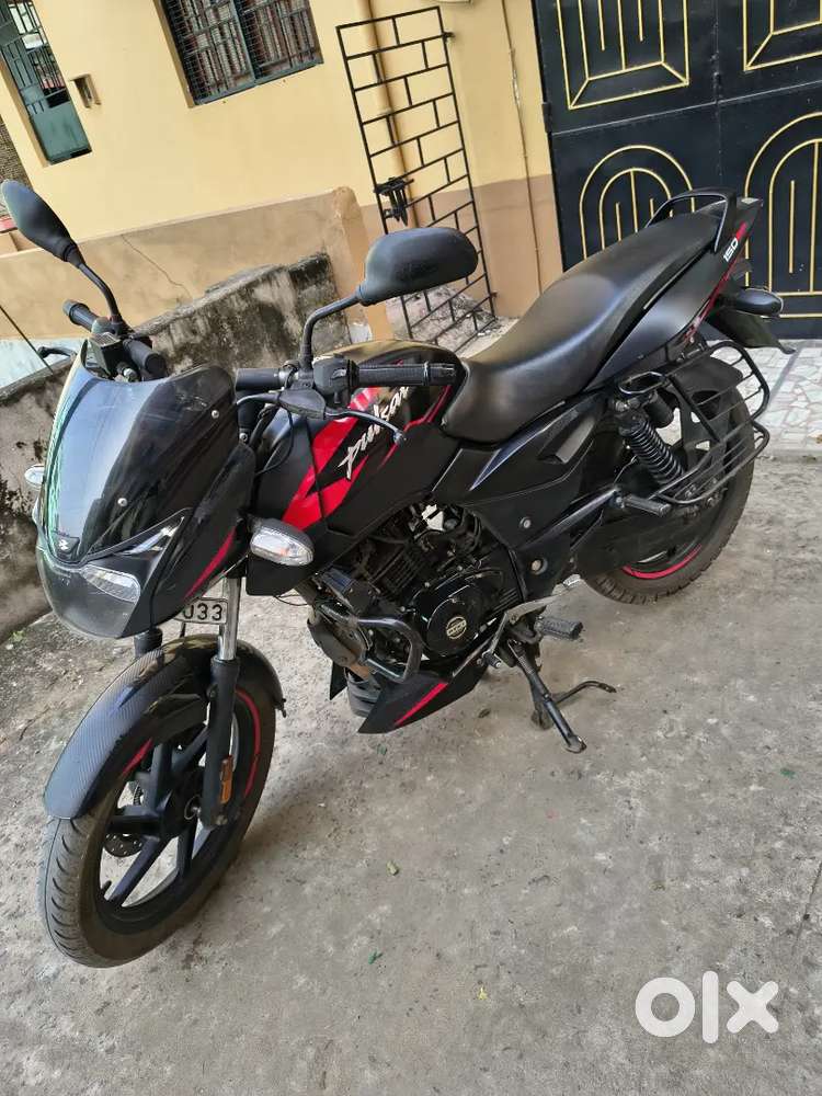 Pulsar 150