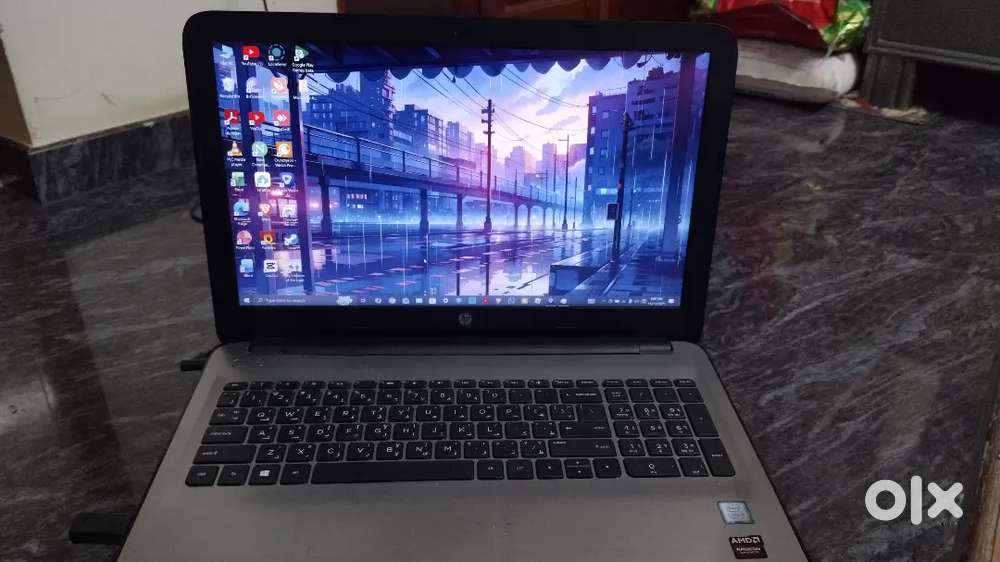 Hp laptop ( Intel i5 7th gen processor) AMD graphics card 4gb ram