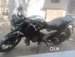 2018 / and month ki gadi h