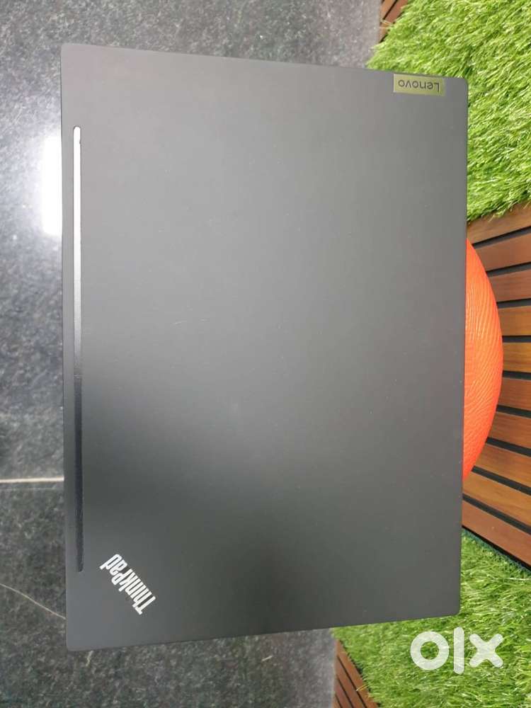ThinkPad L14 (Refurbished) Lenovo 10th Gen Intel Core i5 8GB/SSD 256GB