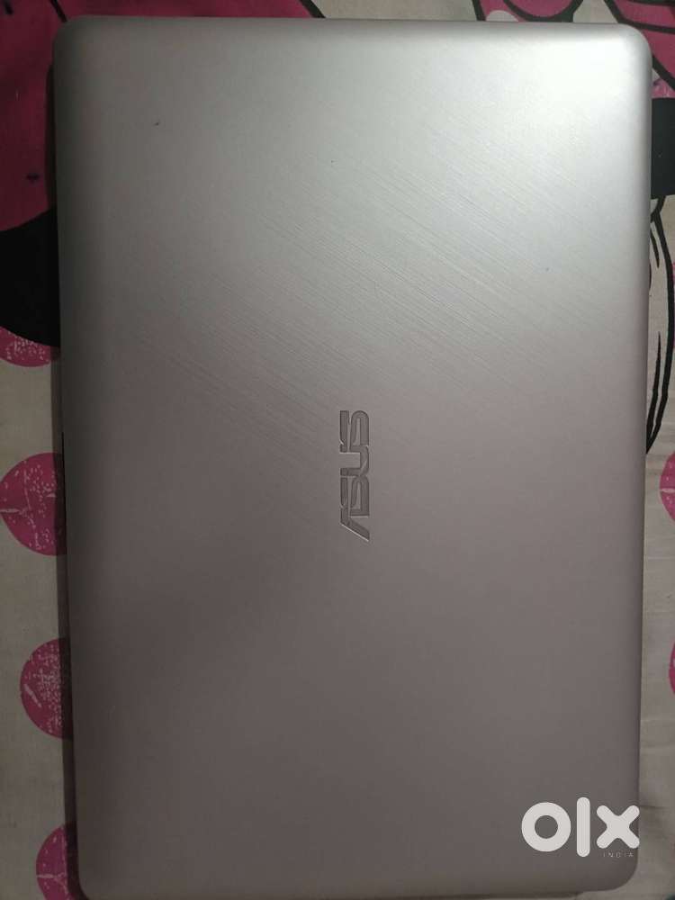 ASUS Vivobook 15 Laptop