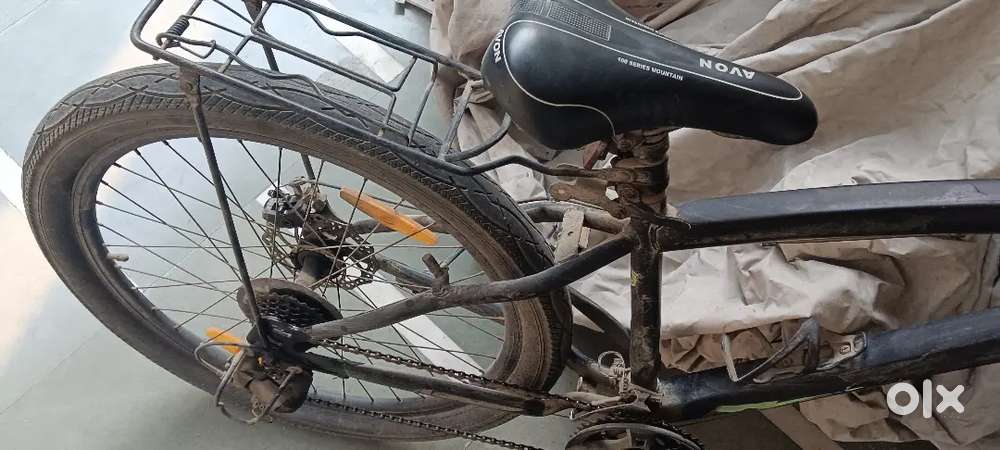 ONE YEAR OLD CYCLE,NOT NEEDED SERIOUS BUYER ONLY