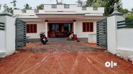 15cents plot with 1400sqft new house at Chalakkudi near to NH