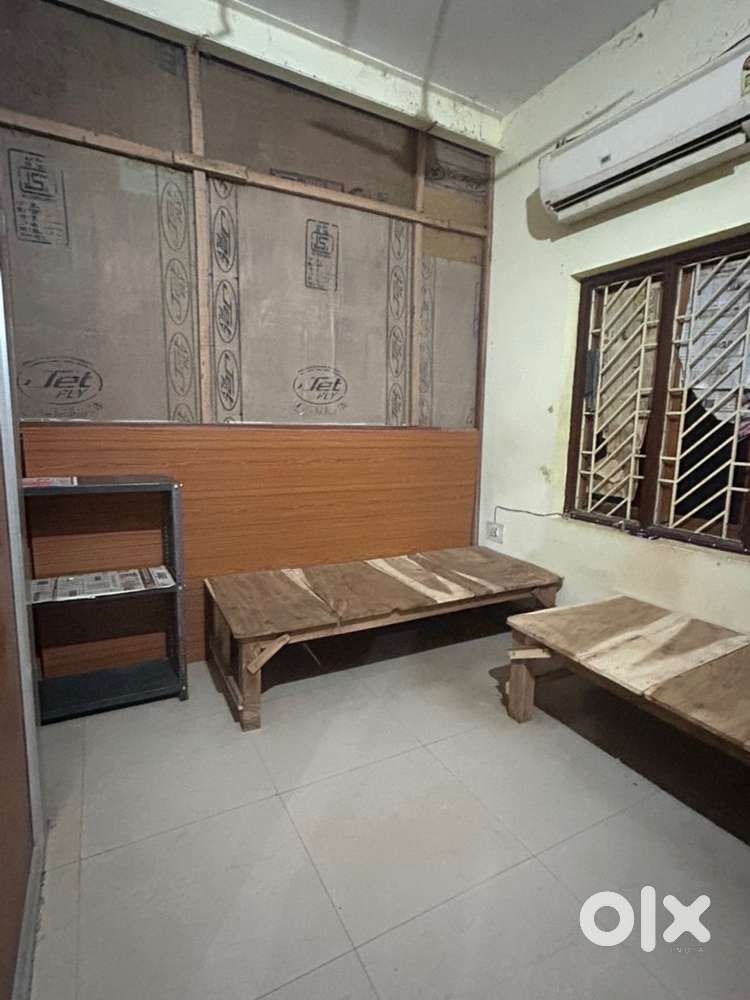 Boy's PG/Hostel In Nayapali