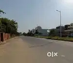 245 Gaj plot for Sale on 80 Feet road, Suncity Sector-36