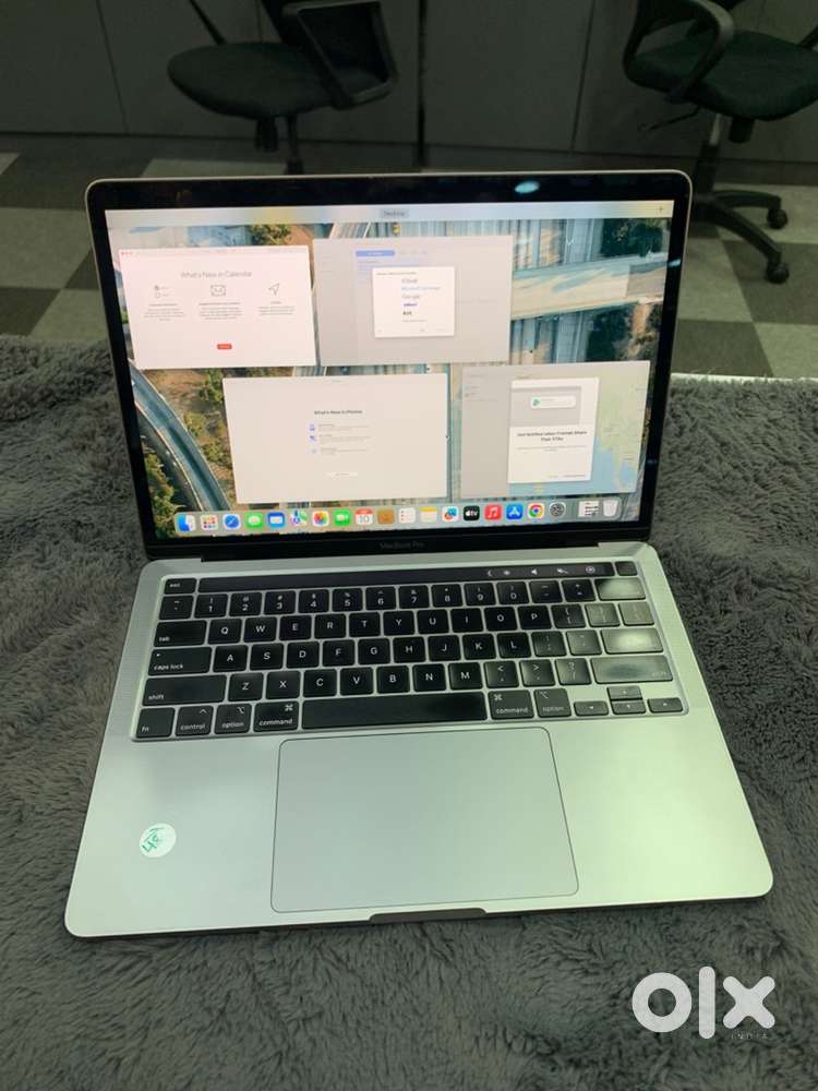 Apple MacBooK Pro / 13inch / i7-32GB-512GB / Retina display / Warranty