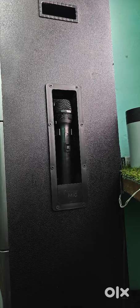 Distar Tower swewoofer high base