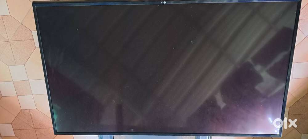 LG TV ULTRA HD 49 INCH