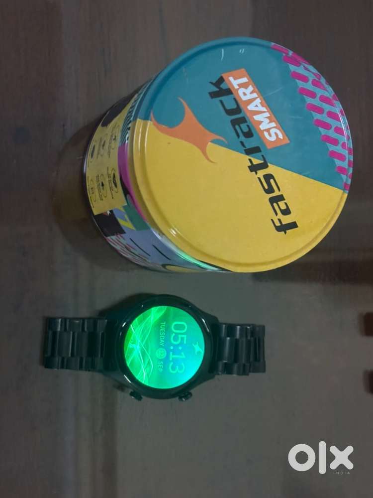 Fastrack Smartwatch: Jupiter MR2 Pro