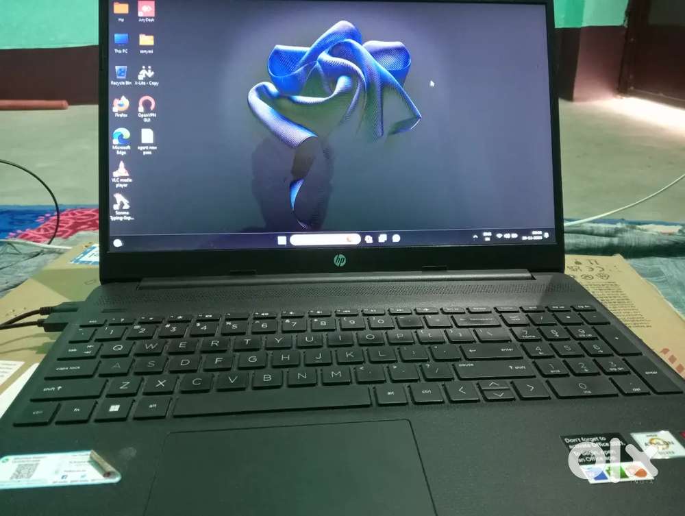 HP AMD ATHLON3050u 8,512gb SSD, 11 Generation New condition no scratch