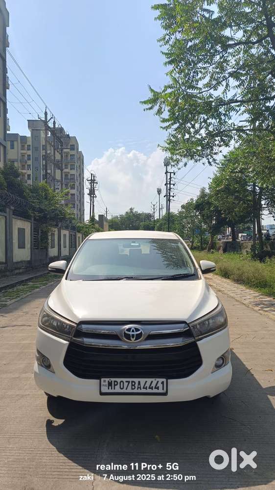 Toyota Innova Crysta 2.8 GX AT, 2016, Diesel