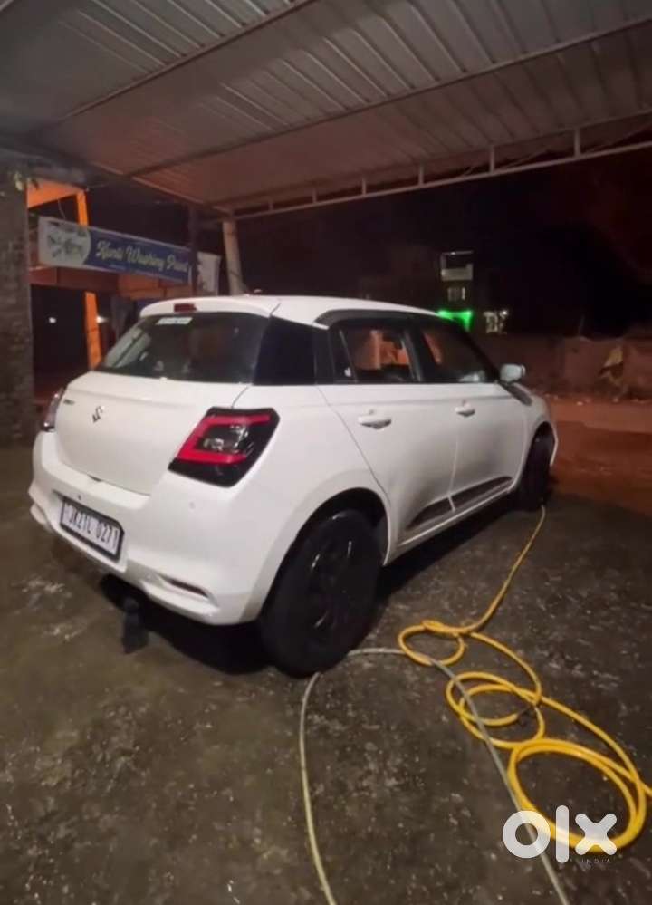 Maruti Suzuki New-gen Swift 2025 Petrol Well Maintained