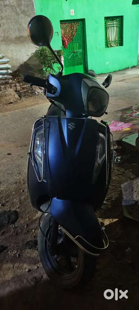 a1 condition my scooty new two tyre