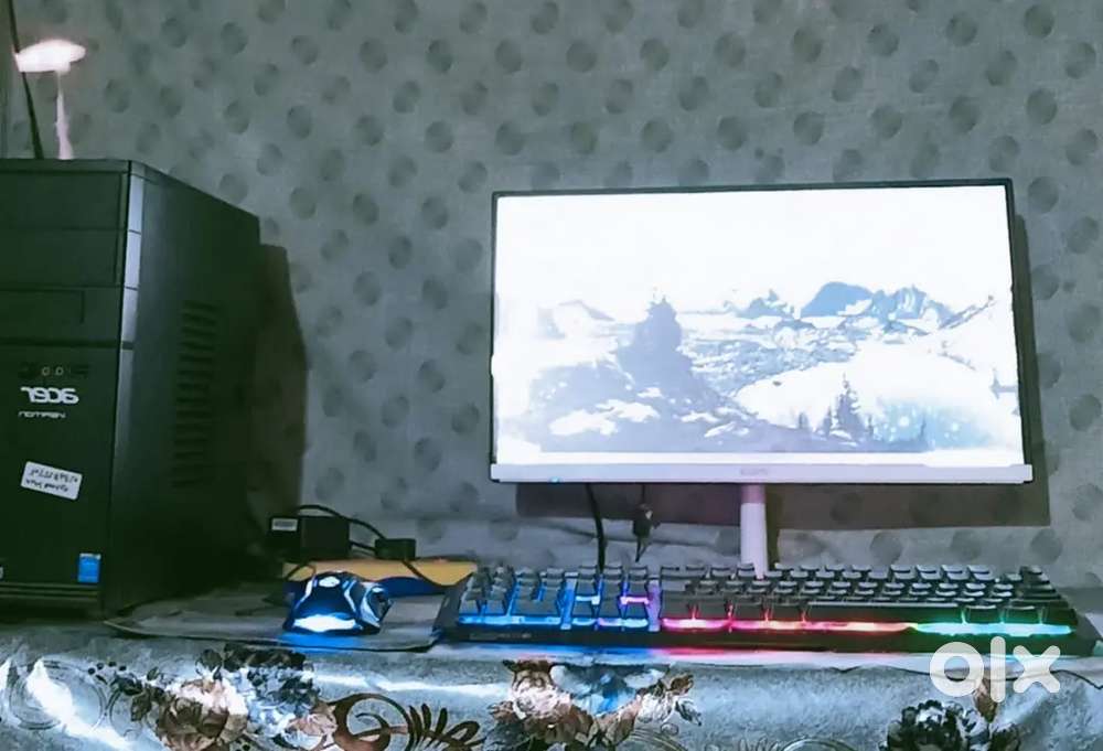 Desktop full setup with 4gb graphic card 256gb storage good condition