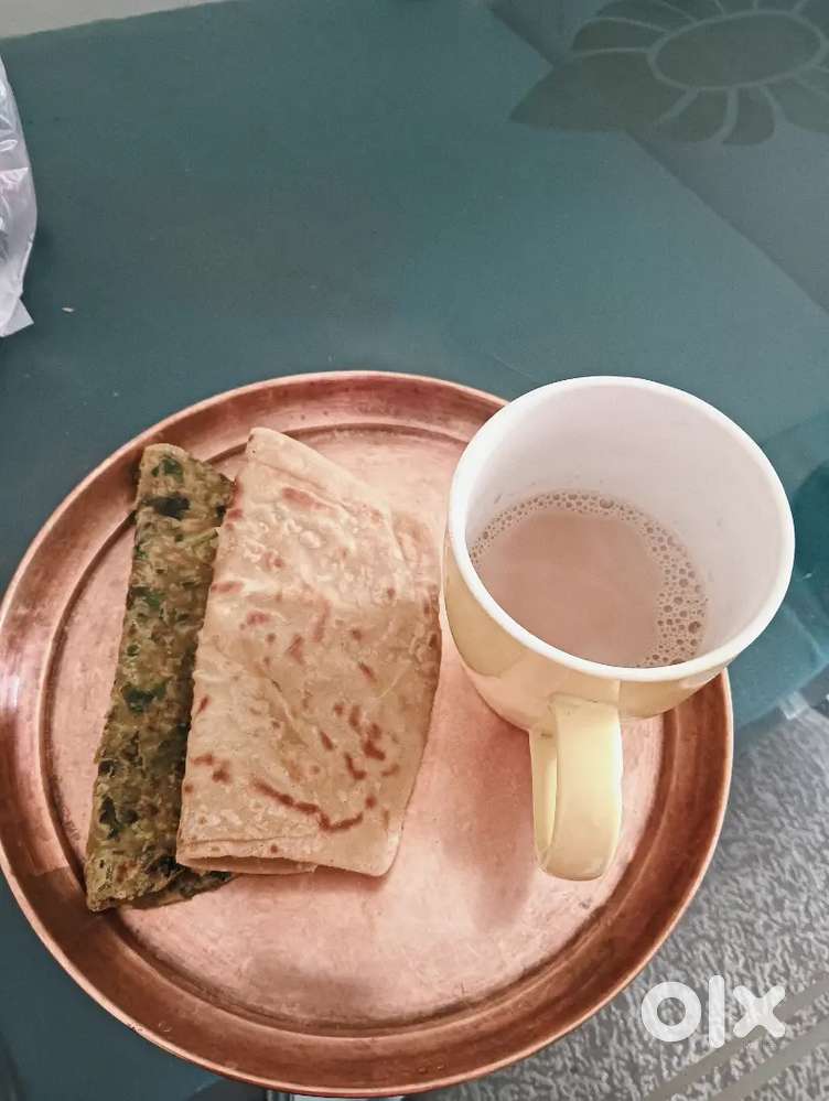 Khana banane wala chahiye