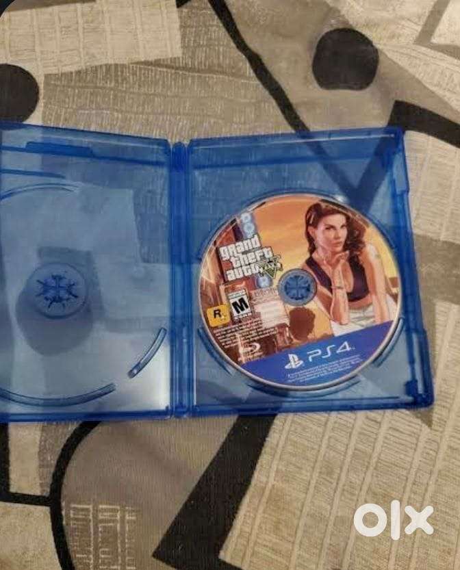 Gta 5 ps4 disk cd
