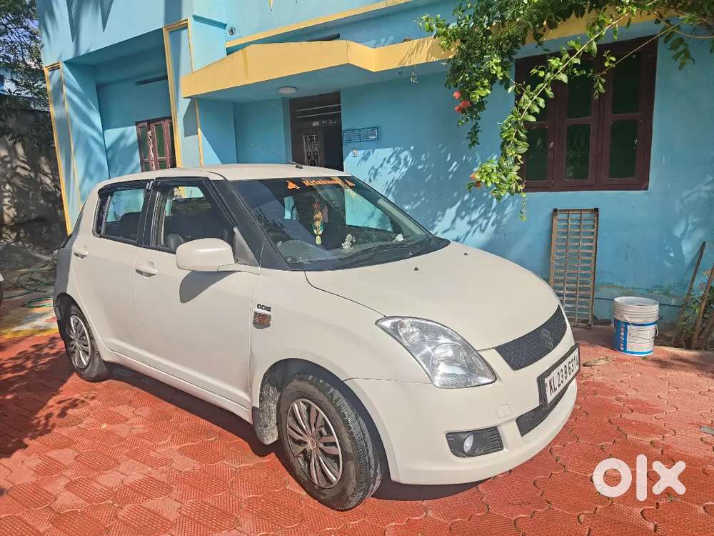 Maruti Suzuki Swift 2009 Diesel 114700 Km Driven