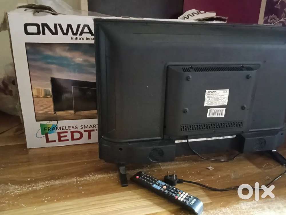 Onwa frameless smart LED TV