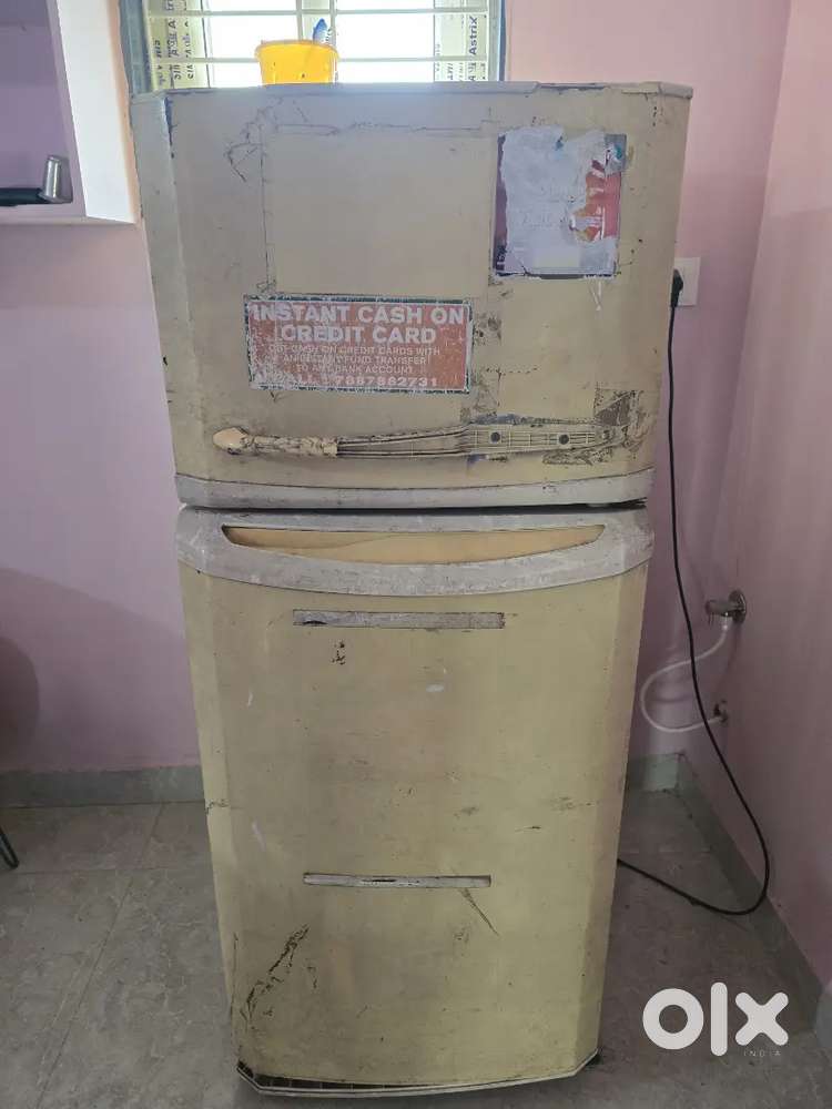 Refrigerator