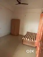 Good location,all facilities available around the society