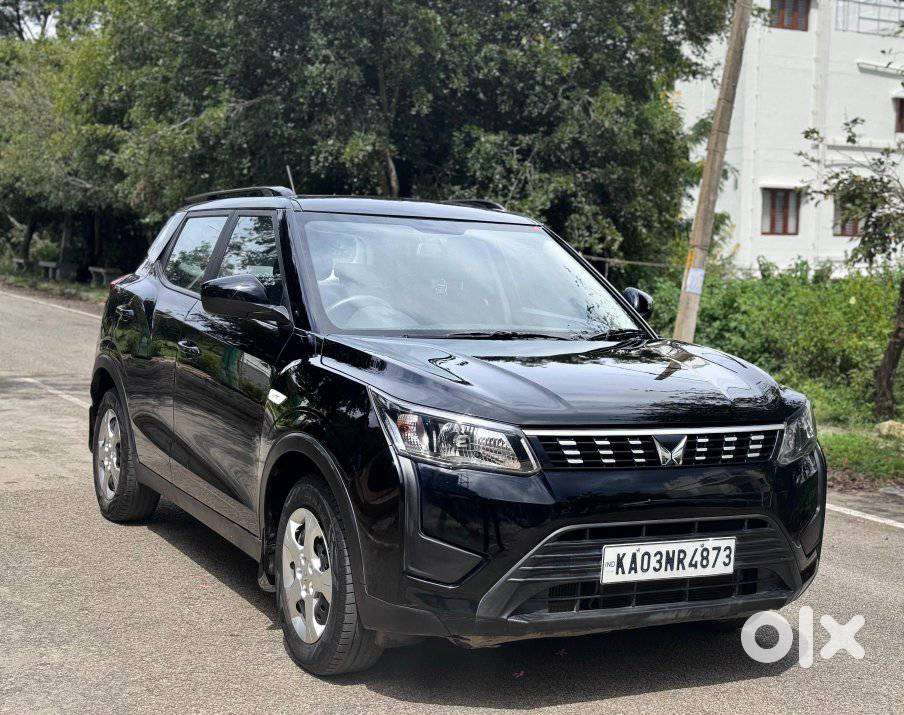 Mahindra XUV300 W6 Diesel, 2023, Diesel