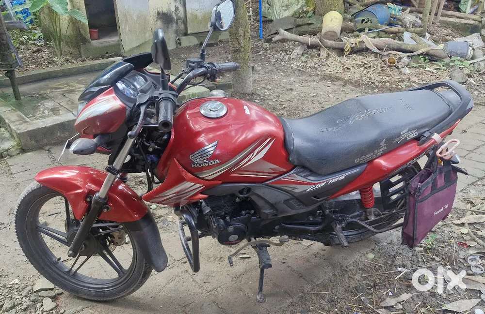 Honda shine Sp BS4 bike 2020 year .( New tayar)