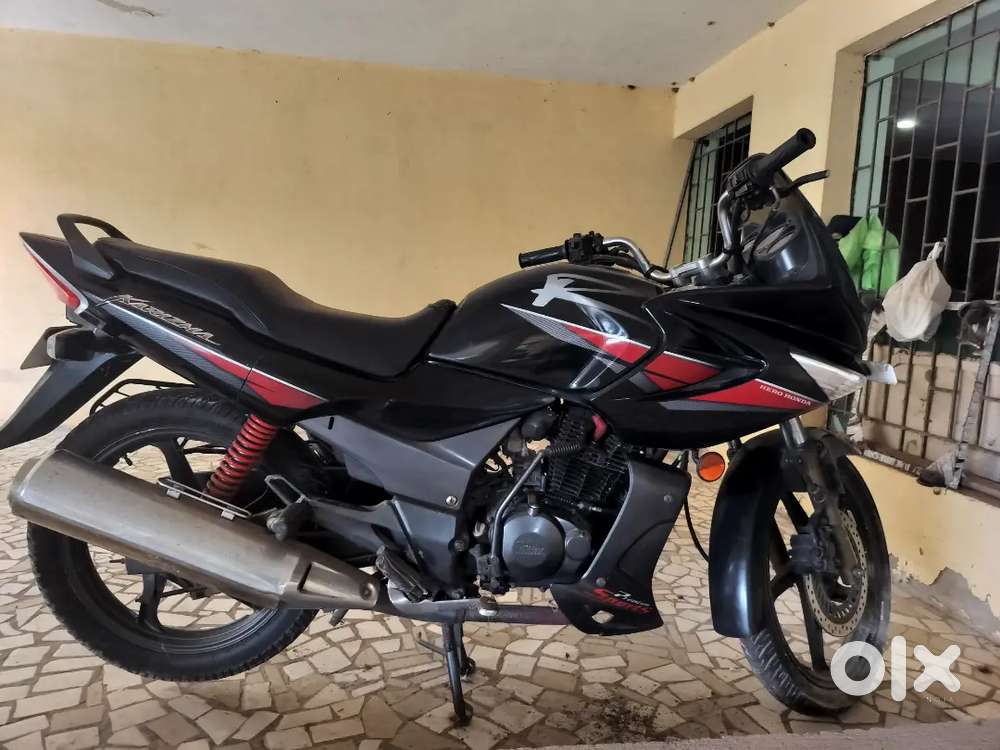 Karizma R 15