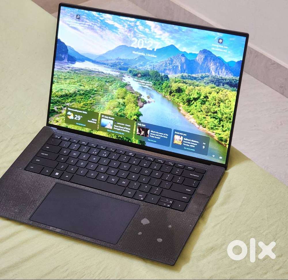 Dell Laptop High end with 1 year warranty