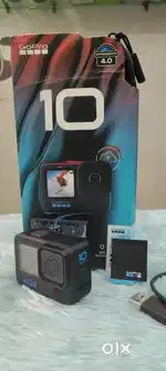 GoPro Hero 10 in Good condition with battery bag charging cable