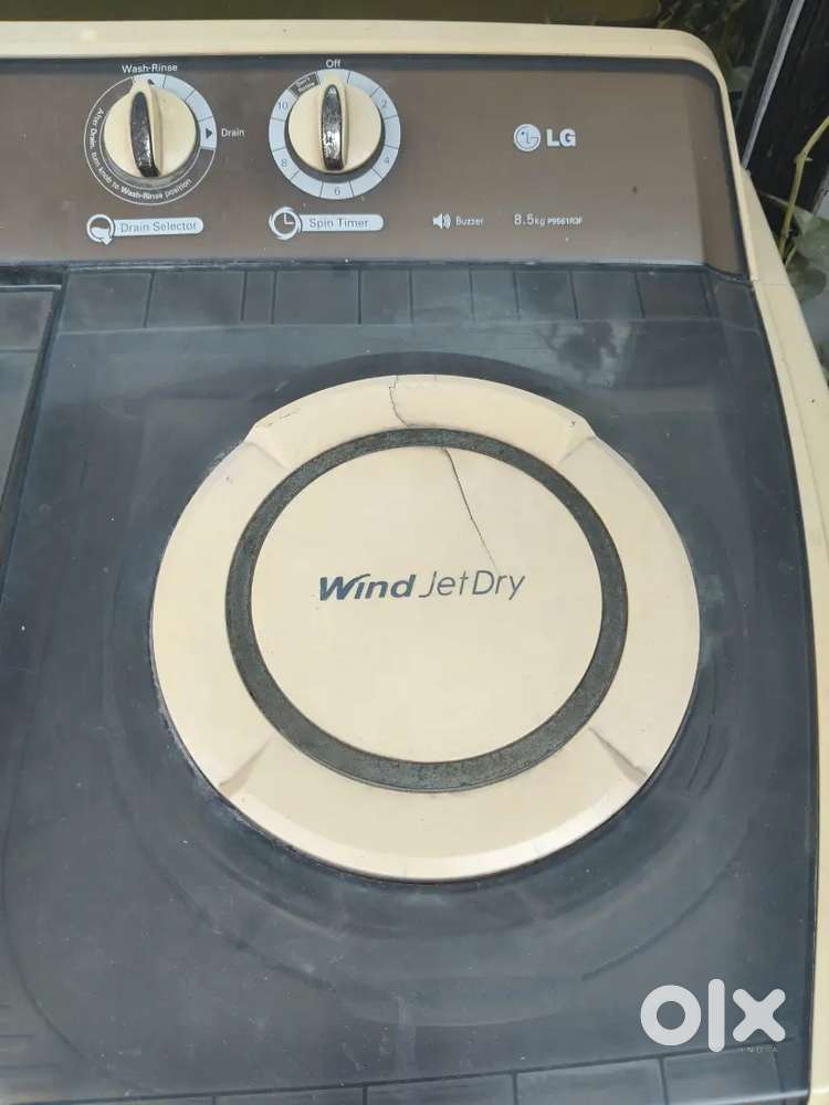 LG SEMI WASHING MACHINE