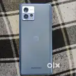 Moto G72 brand new condition ( no issues other than lines on display)