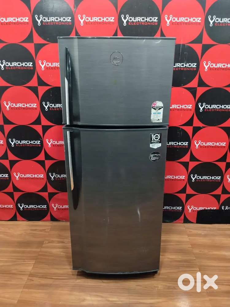 Powerful cooling with quick freeze technology. Ideal for large familie