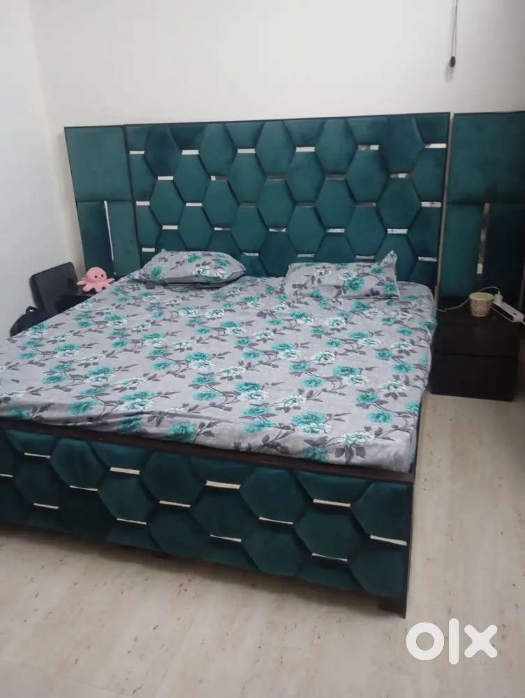 Double bed fancy with box with side table size 6by 6'without mattress