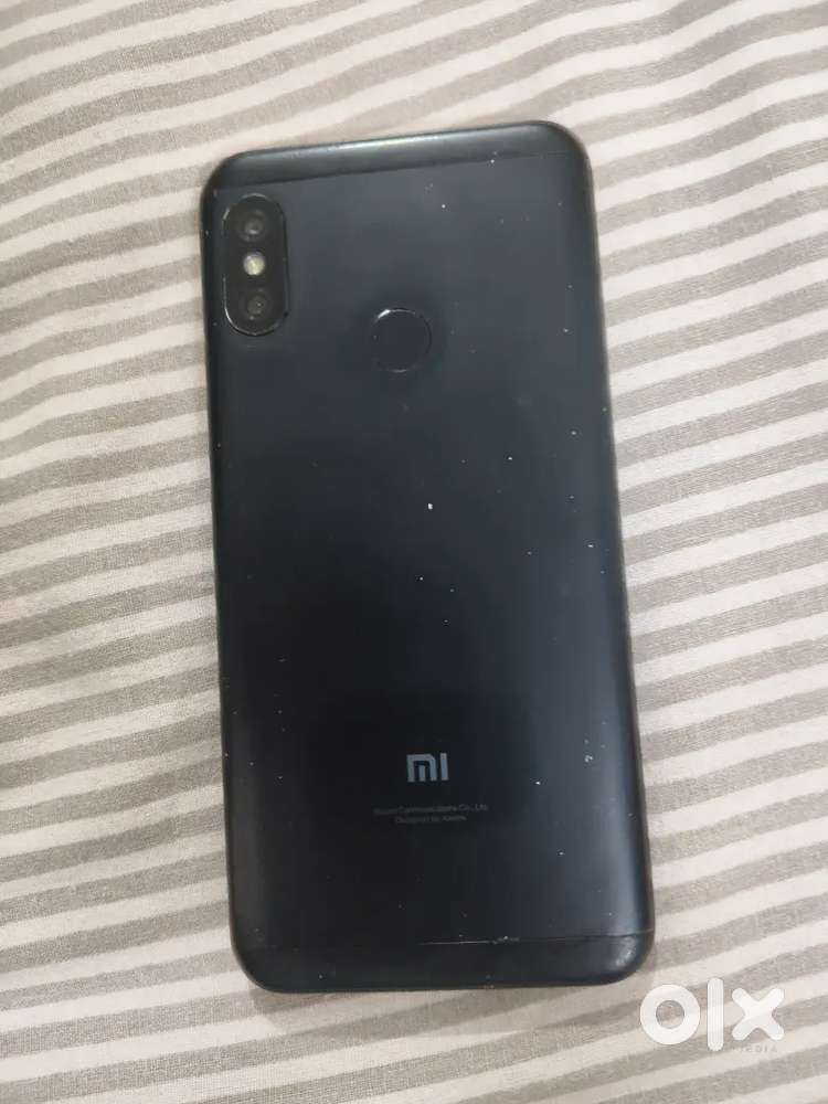 Redmi 6 pro  4 GB Ram 64 GB ROM