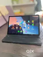Real e pad2 black clr 4G storage 256 8GB Ram 11.5 inch screen length